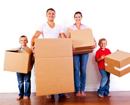 Professional removals team planning a move in Holloway