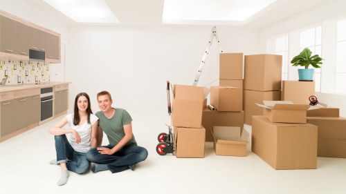Household move preparation using packing services in Holloway